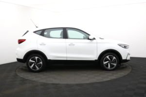 2023 MG MG Zs 51.1kwh Se SUV 5dr Electric Auto (176 Ps) in White — image 2