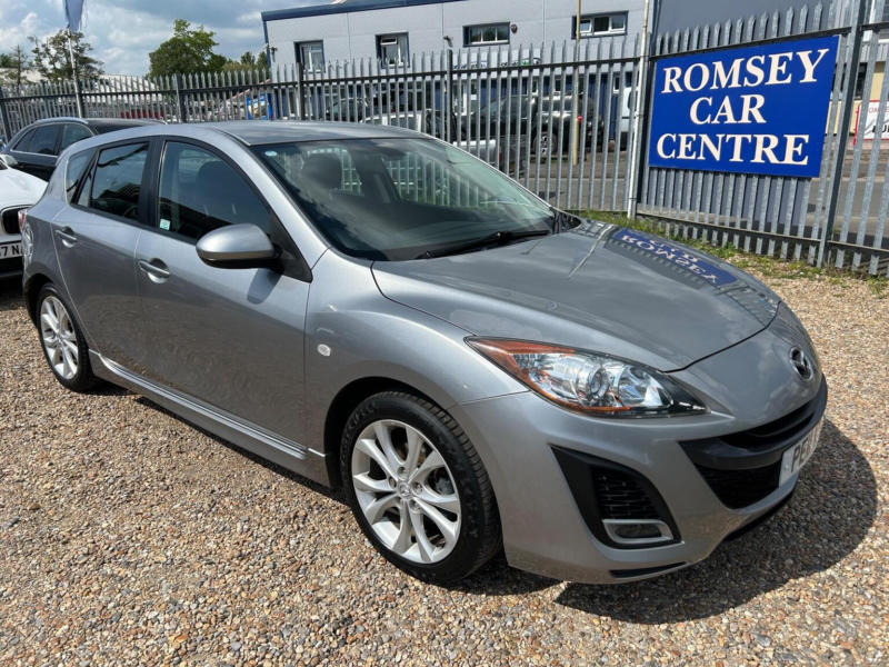 2011 Mazda Mazda3 1.6 Takuya Euro 5 5dr in Silver — image 1