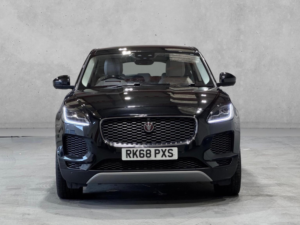 2018 Jaguar E-Pace 2.0 D150 Hse Auto AWD Euro 6 (s/s) 5dr in Black — image 5