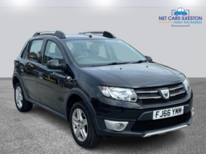 2016 Dacia Sandero Stepway 0.9 Tce Laureate Euro 6 (s/s) 5dr in Black — image 5