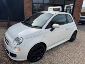 2013 Fiat 500 1.2 S Euro 5 (s/s) 3dr in White — image 2