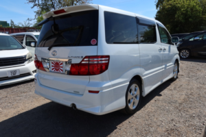 2007 Toyota Alphard 2.4 As Prime Selection Ii 8 Seats in White — image 4