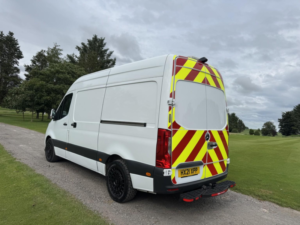 2021 Mercedes-Benz Sprinter 2.0 315 Cdi Progressive in White — image 5