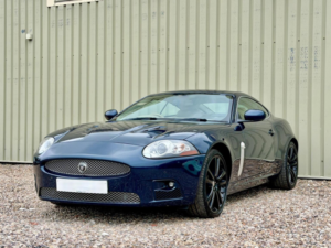 2007 Jaguar Xkr 4.2 V8 Auto Euro 4 2dr in Blue — image 3