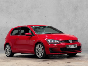 2013 Volkswagen Golf 2.0 Tsi Gti Performance Euro 6 (s/s) 3dr in Red — image 3