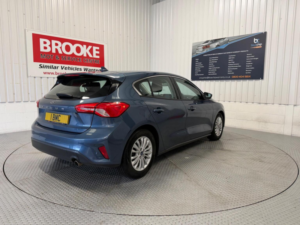 2019 Ford Focus 1.5 Ecoblue Titanium Auto Euro 6 (s/s) 5dr in Blue — image 3