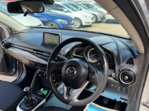 2015 Mazda Mazda2 1.5 Skyactiv-G Sports Launch Edition Euro 6 (s/s) 5dr in Silver — image 3