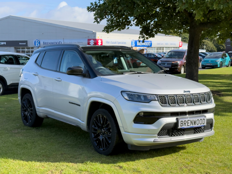 2023 Jeep Compass 1.3 Gse T4 11.4kwh S SUV 5dr Petrol Plug-In Hybrid Auto 4xe Euro 6 (s/s) (240 Ps) in Black — image 1