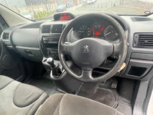 2014 Peugeot Expert 1.6 Hdi L2 H1 4dr in White — image 6