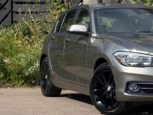 2016 BMW 1 Series 1.5 118i Sport Euro 6 (s/s) 5dr in Silver — image 3
