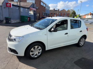 2018 Dacia Sandero 1.0 Sce Essential Euro 6 5dr in White — image 3