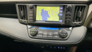 2018 Toyota Rav4 2.5 Vvt-H Design CVT 4WD Euro 6 (s/s) 5dr in Silver — image 3