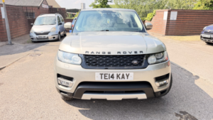 2014 Land Rover Range Rover Sport 3.0 Sd V6 Hse in Gold — image 5