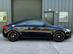 2015 Audi Tt 2.0 Tfsi Sport in Black — image 3