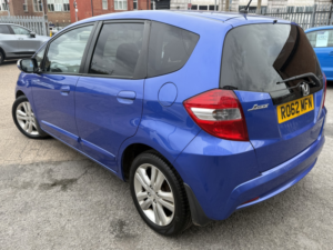 2013 Honda Jazz 1.4 I-Vtec Exl in Blue — image 4