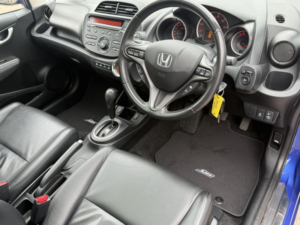 2013 Honda Jazz 1.4 I-Vtec Exl in Blue — image 6