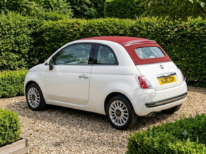 2010 Fiat 500c 1.2 Lounge in White — image 2