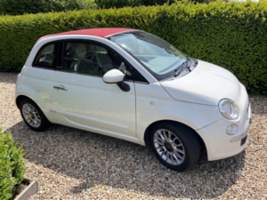 2010 Fiat 500c 1.2 Lounge in White — image 3