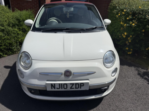 2010 Fiat 500c 1.2 Lounge in White — image 5
