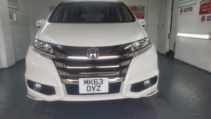 2013 Honda Odyssey Absolute 2.4 Auto 7 Seats in White — image 2