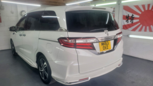 2013 Honda Odyssey Absolute 2.4 Auto 7 Seats in White — image 6
