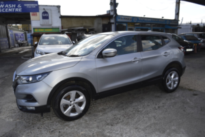 2020 Nissan Qashqai 1.3 Dig-T Acenta Premium in Silver — image 5