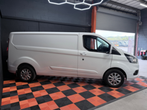 2022 Ford Transit Custom 2.0 300 Ecoblue Limited Panel Van 5dr Diesel Manual L2 H1 Euro 6 (s/s) (130 Ps) in White — image 2