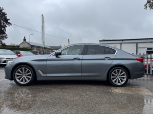 2017 BMW 5 Series 2.0 520d Se Saloon in Blue — image 2