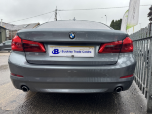 2017 BMW 5 Series 2.0 520d Se Saloon in Blue — image 4
