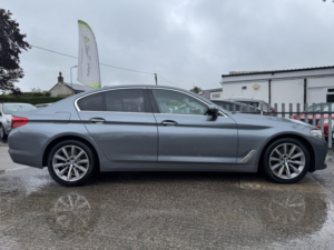2017 BMW 5 Series 2.0 520d Se Saloon in Blue — image 5