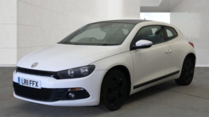 2011 Volkswagen Scirocco 2.0 Tsi Gt DSG Euro 5 3dr in White — image 2