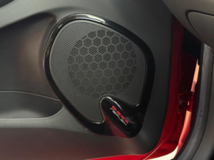 2015 Renault Clio 1.5 Dci Dynamique S Medianav Euro 5 (s/s) 5dr in Red — image 3