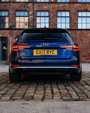 2017 Audi S4 Avant 3.0 Tfsi V6 Estate 5dr Petrol Tiptronic Quattro Euro 6 (s/s) (354 Ps) in Blue — image 5