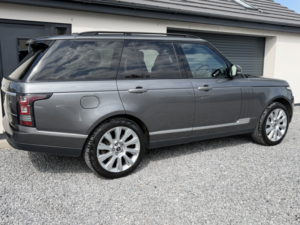 2014 Land Rover Range Rover 4.4 Sd V8 Vogue Se in Grey — image 4