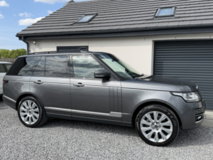 2014 Land Rover Range Rover 4.4 Sd V8 Vogue Se in Grey — image 5