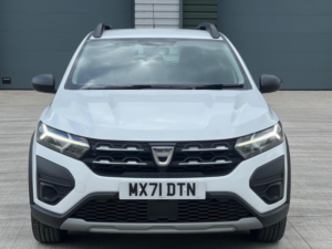 2021 Dacia Sandero Stepway 1.0 Tce Essential Euro 6 (s/s) 5dr in White — image 4