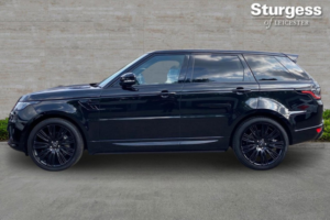 2022 Land Rover Range Rover Sport 3.0 D300 Mhev Hse Dynamic Black Auto 4WD Euro 6 (s/s) 5dr in Black — image 4
