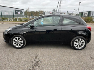 2017 Vauxhall Corsa 1.4i Ecotec Energy Euro 6 3dr in Black — image 5