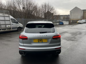 2015 Porsche Cayenne 3.0 Td V6 in Silver — image 4