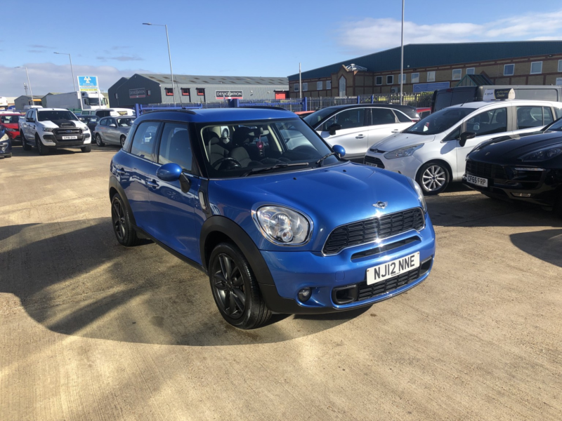 2012 MINI Countryman 2.0 Cooper Sd Countryman in Blue — image 1
