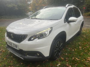 2017 Peugeot 2008 1.2 Puretech Allure in White — image 4
