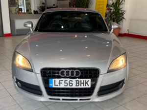 2006 Audi Tt 3.2 Tfsi V6 in Silver — image 3