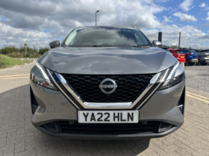 2022 Nissan Qashqai 1.3 Dig-T Mhev Acenta Premium in Grey — image 2