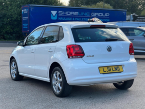 2011 Volkswagen Polo 1.2 Moda Euro 5 5dr in White — image 6