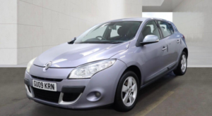 2009 Renault Megane 1.5 Dci Dynamique Euro 4 5dr in Blue — image 2