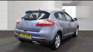 2009 Renault Megane 1.5 Dci Dynamique Euro 4 5dr in Blue — image 4