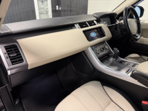 2014 Land Rover Range Rover Sport 3.0 Sd V6 Autobiography Dynamic 7 SEAT in Black — image 3