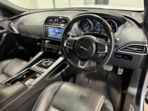 2017 Jaguar F-Pace 2.0 D180 R-Sport Auto AWD Euro 6 (s/s) 5dr in White — image 2