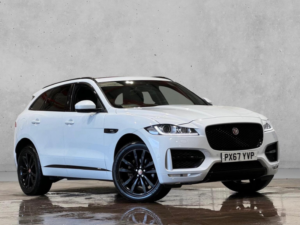 2017 Jaguar F-Pace 2.0 D180 R-Sport Auto AWD Euro 6 (s/s) 5dr in White — image 5