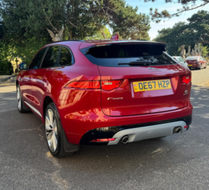 2017 Jaguar F-Pace 3.0 D300 V6 S Auto AWD Euro 6 (s/s) 5dr in Red — image 4